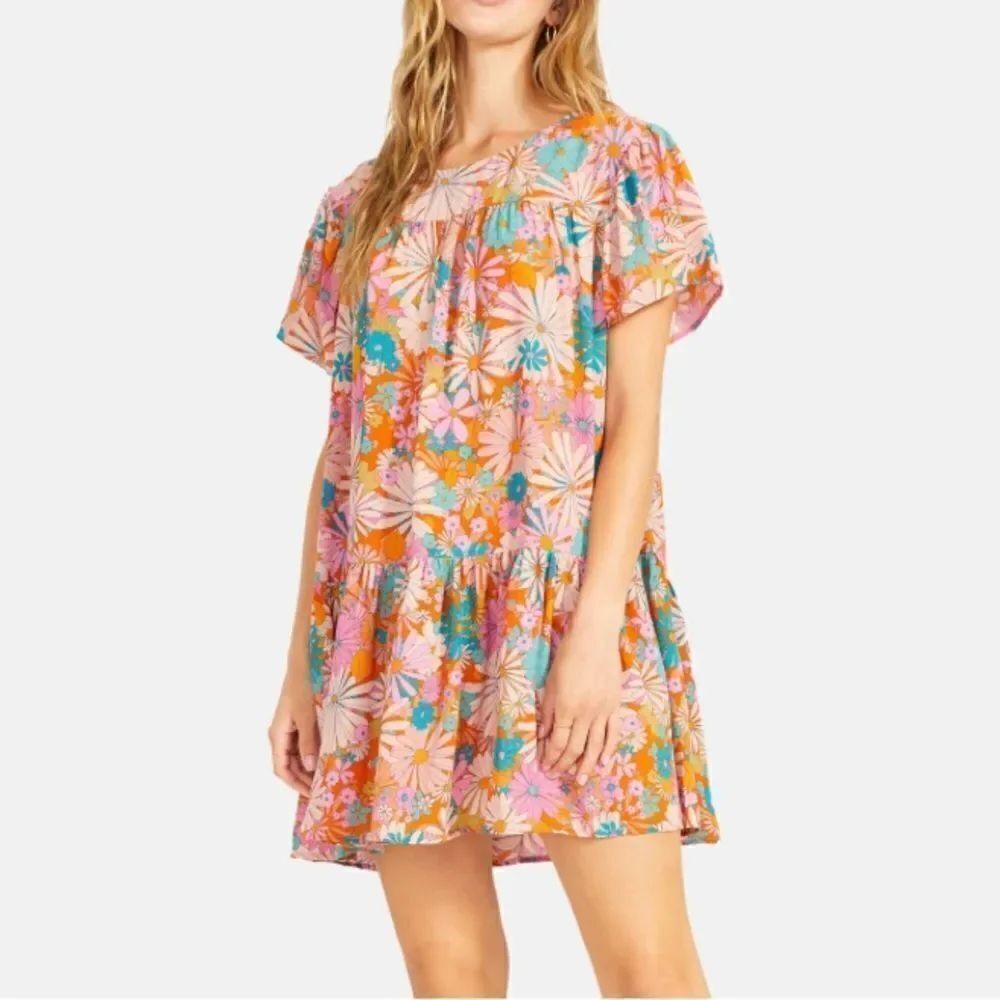 BB Dakota x Steve Madden in Retrospect Floral Mini Dress in Size Large to XL